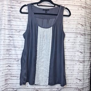 Banana Republic woman’s Med tank